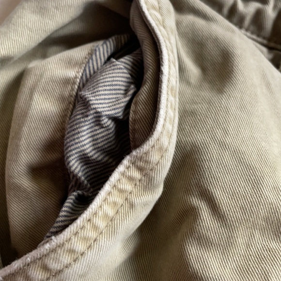 Abercrombie & Fitch Men’s Flat Front Shorts Sz 28 - Picture 12 of 12